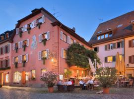 Hotel der Löwen in Staufen, hotell i Staufen im Breisgau