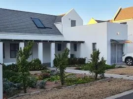 Starfish Cottage On Golden Mile