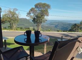 Suíte Master vista vale em Canela, hotel di Canela