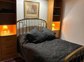 chez Jean, hotel in Le Boulou