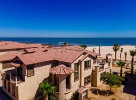 Condo 77-3. On the Beach , First Class, on the Sea of Cortez, hotel in La Ponderosa