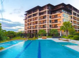 Anvaya Cove, Seabreeze Verandas 2BR, golfový hotel v destinaci Morong
