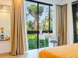 Tastefully Done 1BHK Apartment by tisyastays