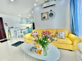 2BR Luxury riverview - Melody of the Sea Monarchy
