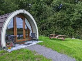 Rose Glamping pod