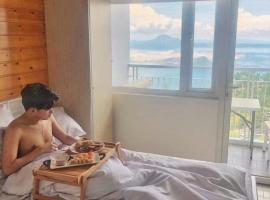 JRT Suites Tagaytay, hotel v destinaci Tagaytay