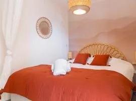 Appart proche plage, idéal et tranquille, parking privé - arrivée autonome - lit queen size