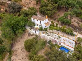 3 Bedroom Cozy Home In Algatocin, hotel v destinaci Algatocín