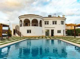White Villa Deluxe