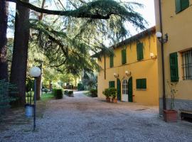 Hotel Ca' Vecchia, hotel v destinaci Sasso Marconi