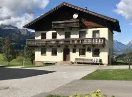 Landhaus mit Familienglück und Ofenwärme