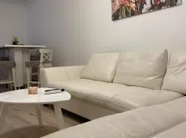 Central City Stay - Apartment Alex