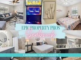 Sandy Private Beach Oasis Close to Kemah Boardwalk & NASA 5 STAR SUPER HOST