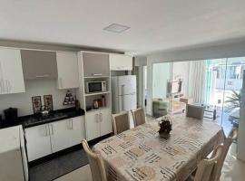 Casa Itajaí - Perto das Praias, hotel em Itajaí