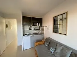Appartement lumineux à 100m des Thermes avec balcon et Wi-Fi - FR-1-541-143