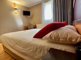 Hôtel Les Arches, hotel v destinácii Saint-Lary-Soulan