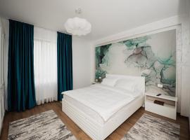 Best House, hotel com estacionamento em Botoşani