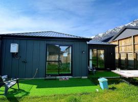 Hanleys Private Room near Ski Airport, hotel a Frankton