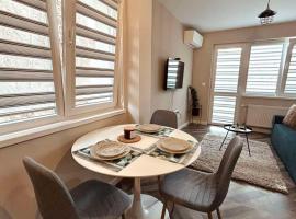 Апартамент Сливен Център 2, acomoda&ccedil;&atilde;o com cozinha em Sliven