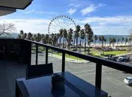 PROMENADE TOWERS 3 Bedroom Apartment with Bay Views on the Geelong Waterfront - 403
