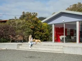 Sisters Beach Retreat