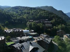 Aparthotel AnyosPark Mountain & Wellness Resort, hotel i Anyós