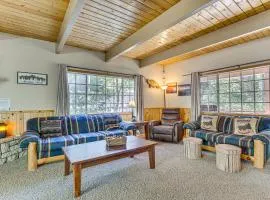 Big Bear Lake Cabin with Deck, Grill and Fireplace!