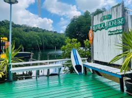 Markhouse Bungalow Ko Kut, hotel v destinaci Ko Kood