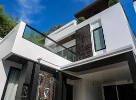 Naiharn Pool Villa Number 5