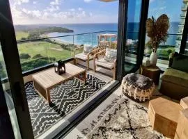 B1401 - Fourteen at Mullet Bay, Luxurious and Cosy 2bed apartment with the sea view