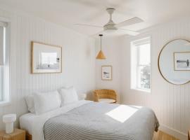 The Sunsetter by WB Abodes, sewaan penginapan di Wrightsville Beach