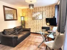 Wren 21-Hot Tub-Woodland Lodges-Tenby-Camarthenshire