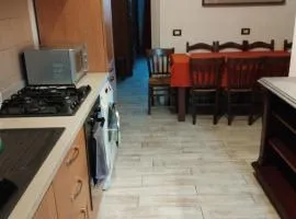 3 rooms station Central free parking