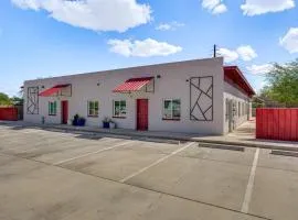 Private Patio Townhome By University of Arizona!