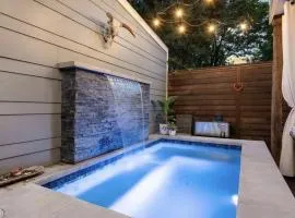 Private Downtown Oasis Home Hot Tub & Fire Pit