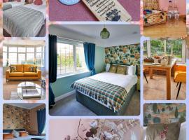 Saltmarsh Rooms at Armeria in Wells next the Sea, hotel with parking in Wells next the Sea