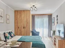 Golden Hour Apartments- Plac Słowiański 18