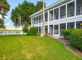 Walk to Pool Riverfront Welaka Condo with Boat Ramp