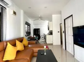 Baiyok 10 - Single Home with 2 bedrooms plus 2 bathrooms Near Kathu Waterfall