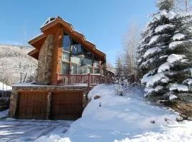 101 Park Avenue, Expansive Private Home in East Aspen, Walking Distance to Town