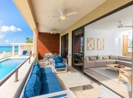 SeaDreams 1 - Luxury Condo with Shared Pool, Hot Tub, Rooftop Lounge