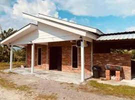 Homestay Damai D'Sawah