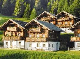 Chalet on Zettersfeld with Dolomite Views