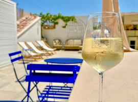 VOLPE E UVA Winesuites & Spa, hotel a Trani