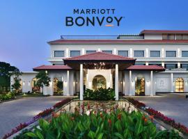 Port Muziris, A Tribute Portfolio Hotel by Marriott, Kochi Airport, hotel i Nedumbassery