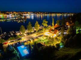 Amax Boutique Hotel, hotel u gradu 'Mikołajki'