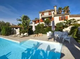 Gorgeous Home In Noto