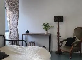 Chambre aux portes de Bordeaux