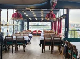 Lale Sultan Hotel