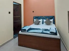 NARAYANI paying guest house